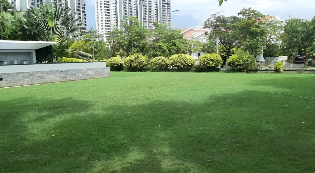 Sobha City Lawn