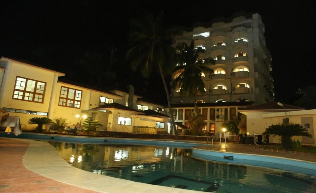 Hotel Singaar International