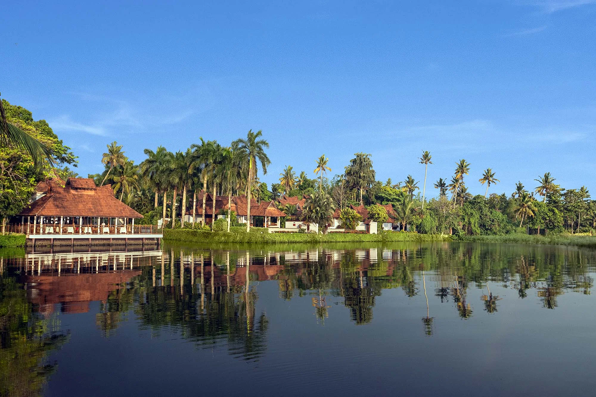 Dove’s Gold Field Lake Resort in kumarakom