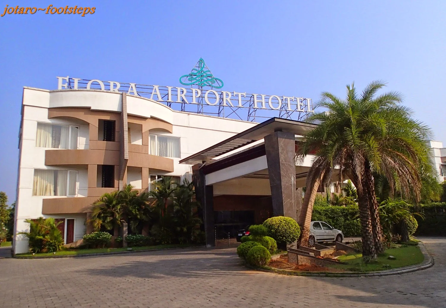 Flora Airport Hotel In Kochi
