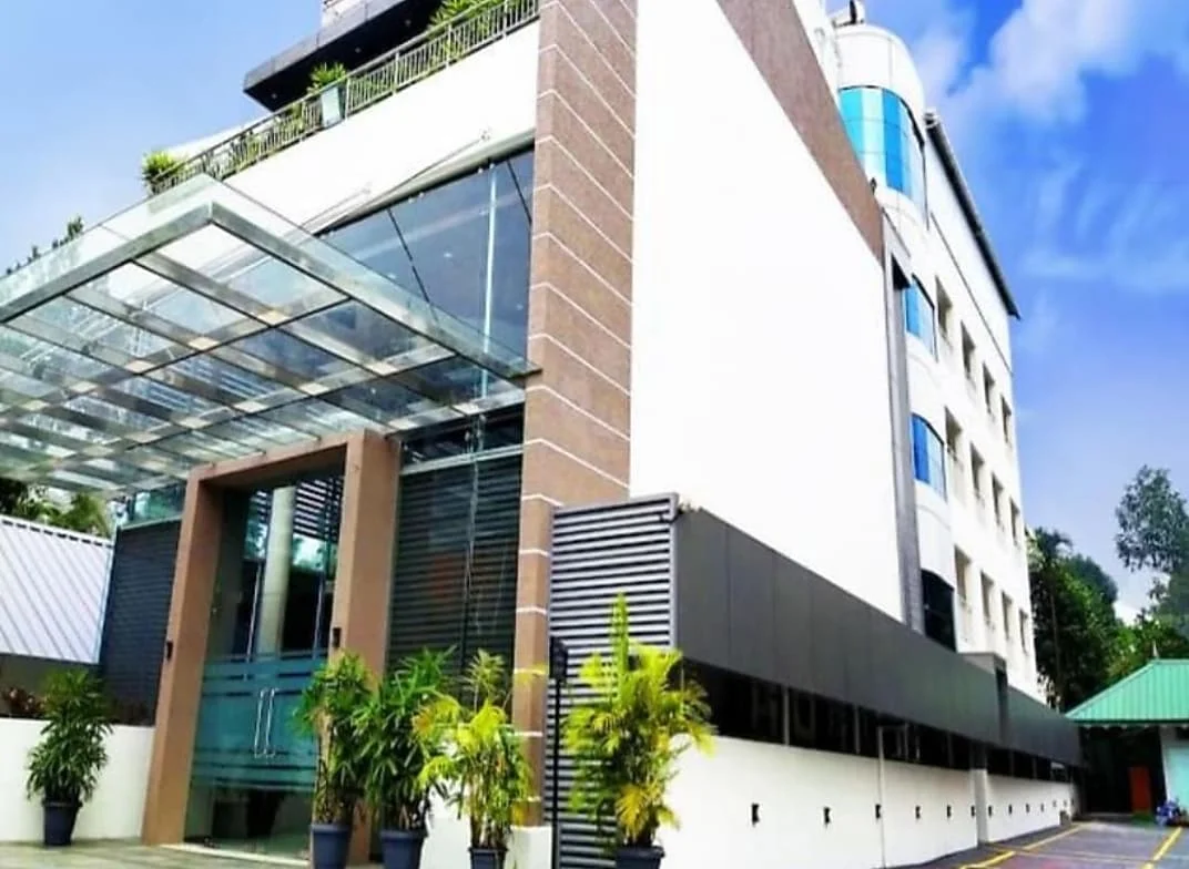 Hotel Kabani Regency in Muvattupuzha