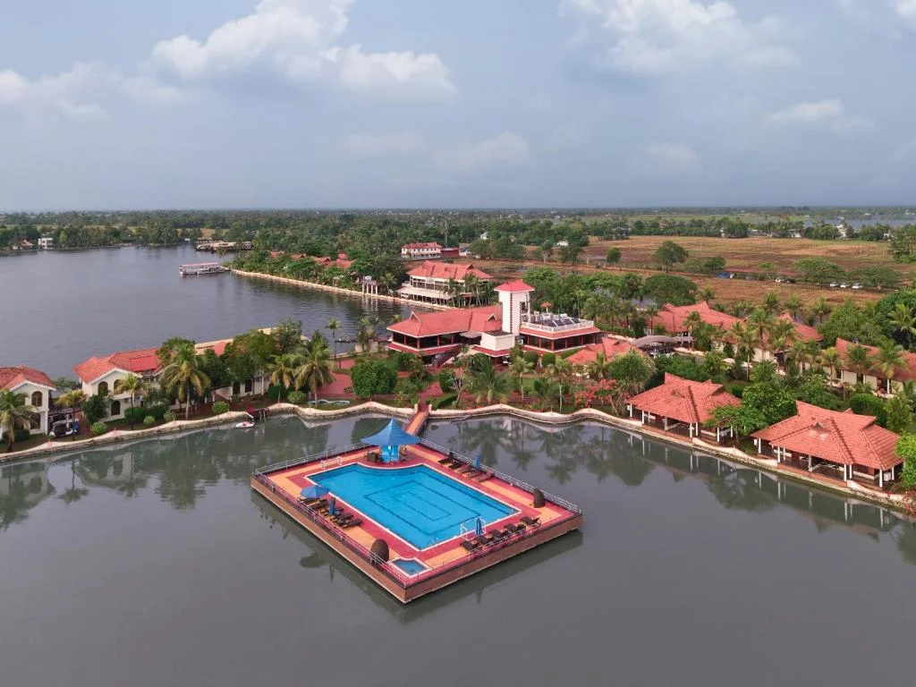 Lake Palace Resort Alleppey wedding setup photo