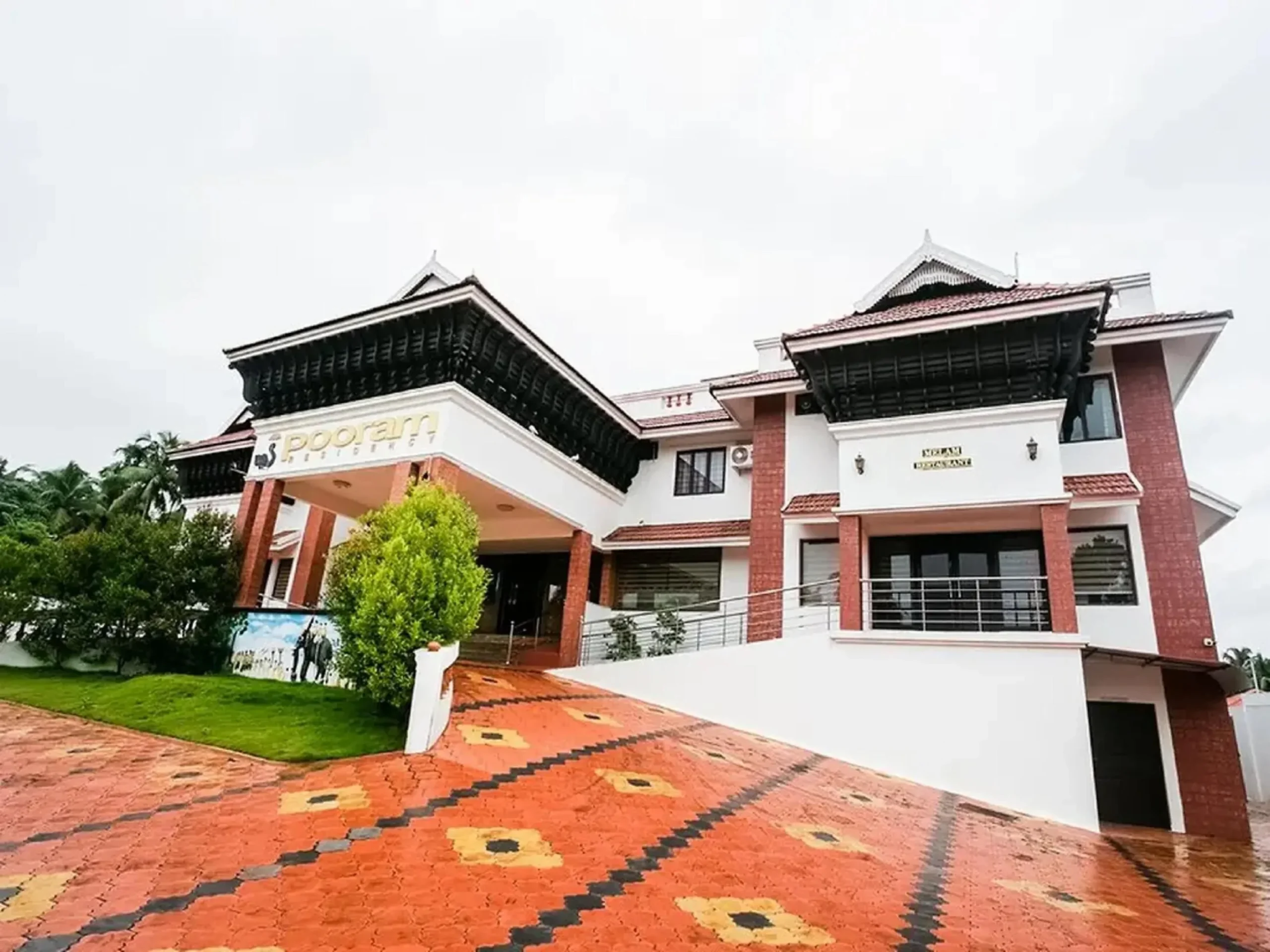 Puzhayoram Gardens Lawn, Thrissur