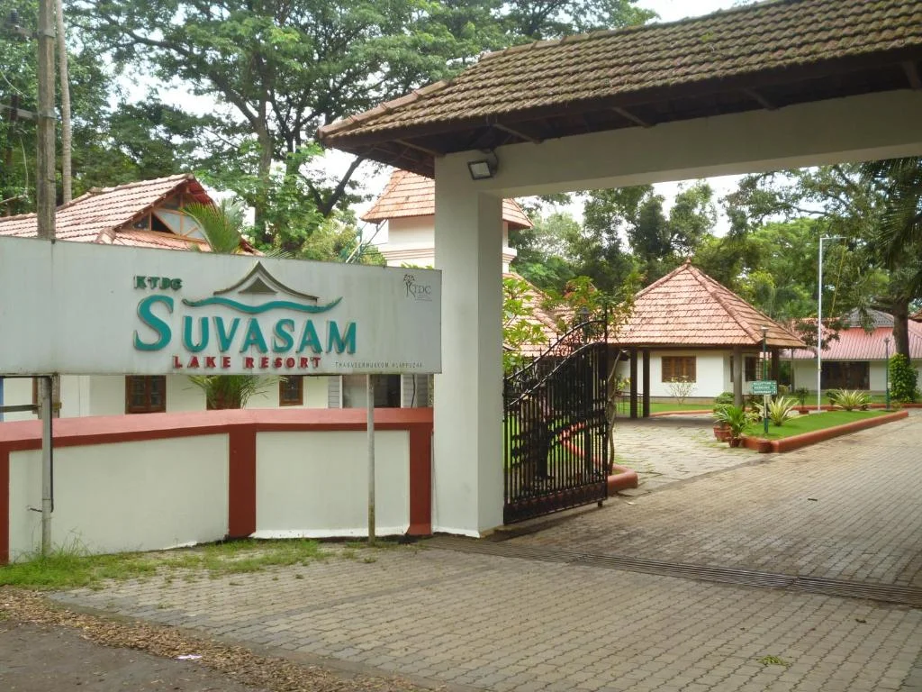 Suvasam Lake Resort in alappuzha wedding setup photo