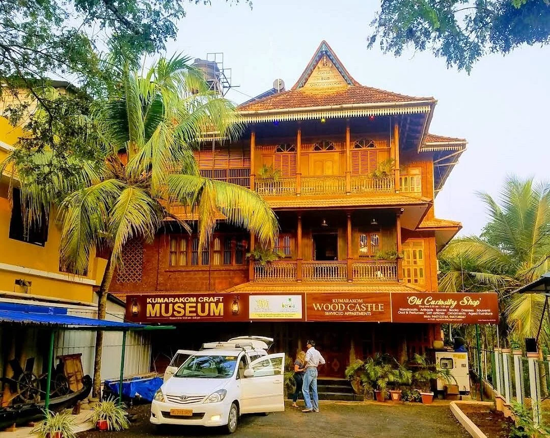 Wood Castle Resort In Kumarakom